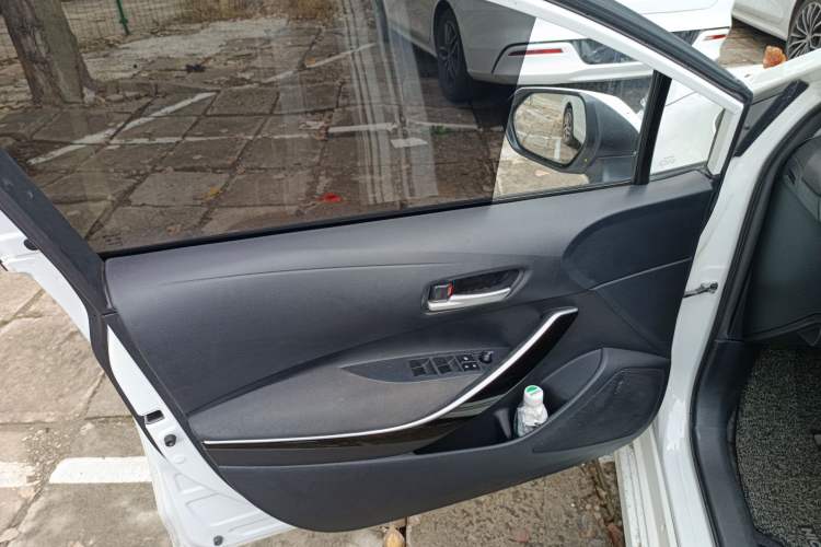 Used Toyota Corolla 2023 1.8L Smart Electric Hybrid Dual-Motor Pioneer Edition Left Front Door Interior
