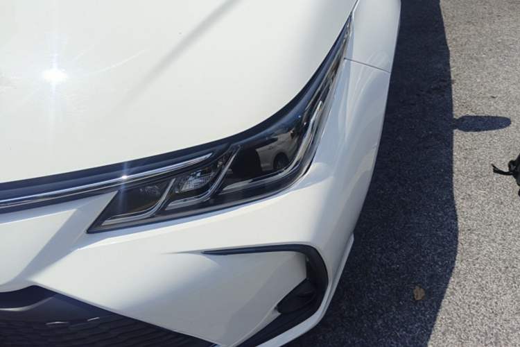 Used Toyota Corolla 2023 1.8L Smart Electric Hybrid Dual-Motor Pioneer Edition Left Front Headlight
