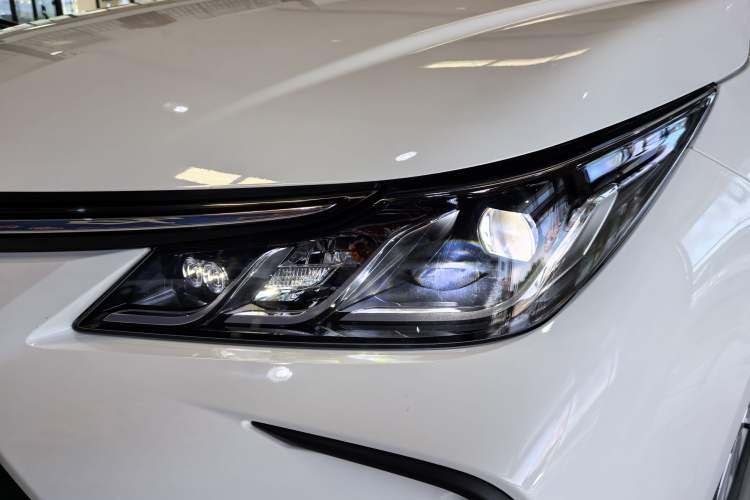 Used Toyota Corolla 2023 1.8L Smart Electric Hybrid Dual-Motor Pioneer Edition Left Front Headlight