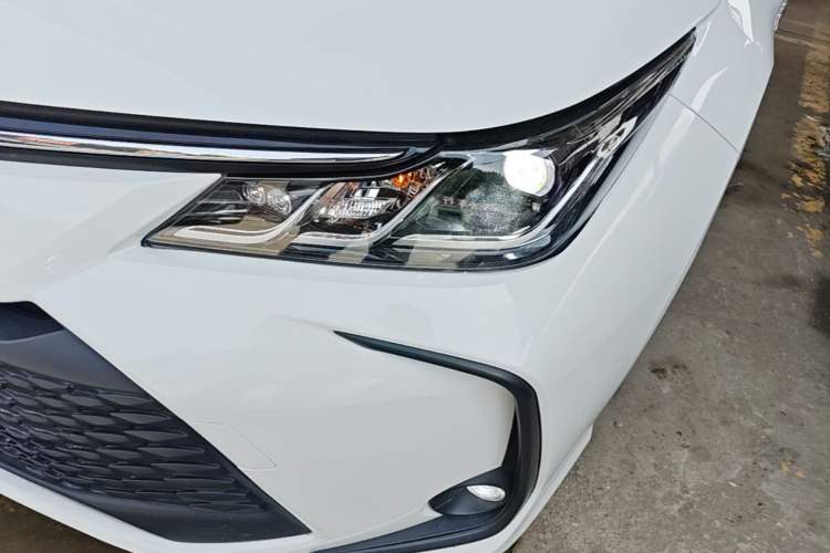 Used Toyota Corolla 2023 1.8L Smart Electric Hybrid Dual-Motor Pioneer Edition Left Front Headlight