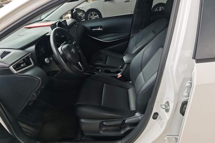 Used Toyota Corolla 2023 1.8L Smart Electric Hybrid Dual-Motor Elite Edition Left Front Seat