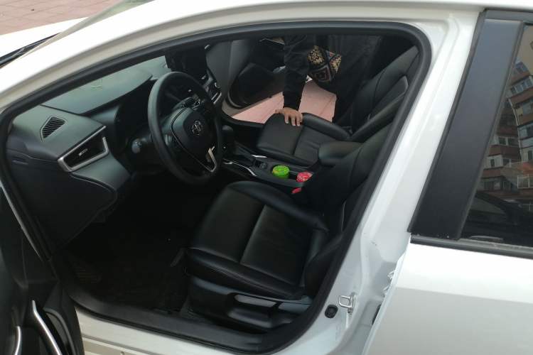 Used Toyota Corolla 2023 1.8L Smart Electric Hybrid Dual-Motor Elite Edition Left Front Seat