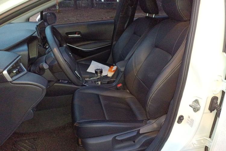 Used Toyota Corolla 2023 1.8L Smart Electric Hybrid Dual-Motor Elite Edition Left Front Seat