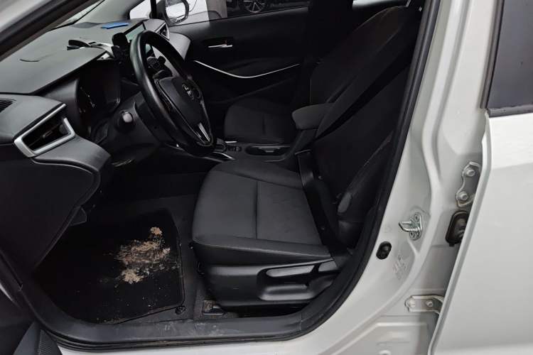 Used Toyota Corolla 2023 1.8L Smart Electric Hybrid Dual-Motor Pioneer Edition Left Front Seat