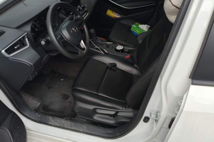 Used Toyota Corolla 2023 1.8L Smart Electric Hybrid Dual-Motor Elite Edition Left Front Seat
