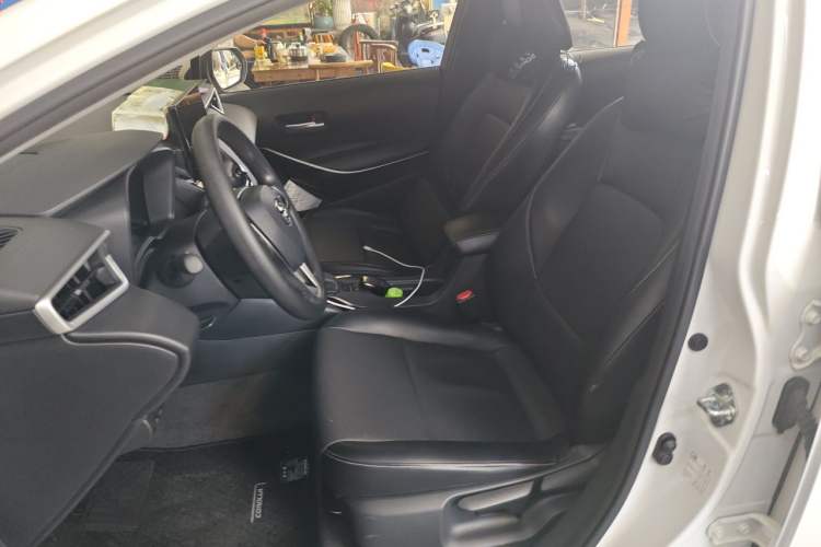 Used Toyota Corolla 2023 1.8L Smart Electric Hybrid Dual-Motor Pioneer Edition Left Front Seat