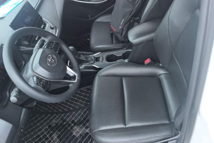 Used Toyota Corolla 2023 1.8L Smart Electric Hybrid Dual-Motor Elite Edition Left Front Seat