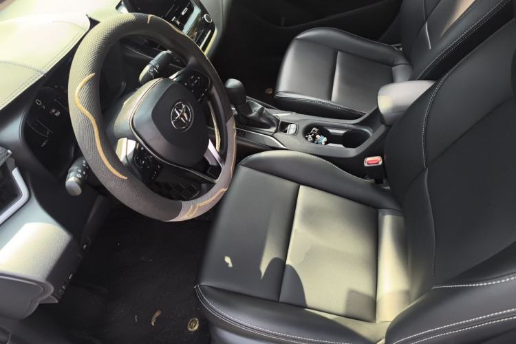 Used Toyota Corolla 2023 1.8L Smart Electric Hybrid Dual-Motor Elite Edition Left Front Seat