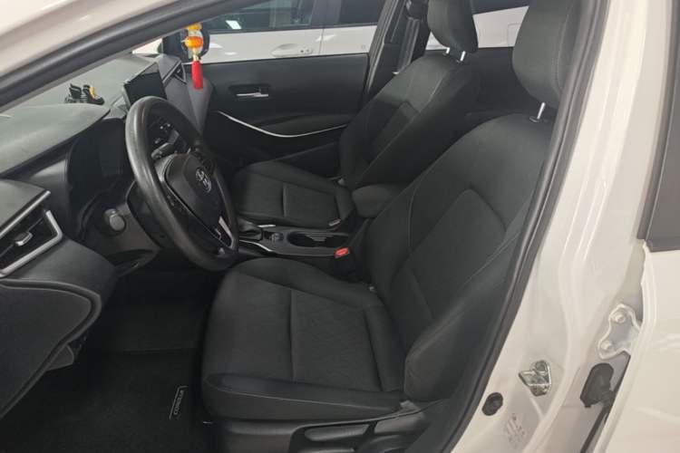 Used Toyota Corolla 2023 1.8L Smart Electric Hybrid Dual-Motor Elite Edition Left Front Seat