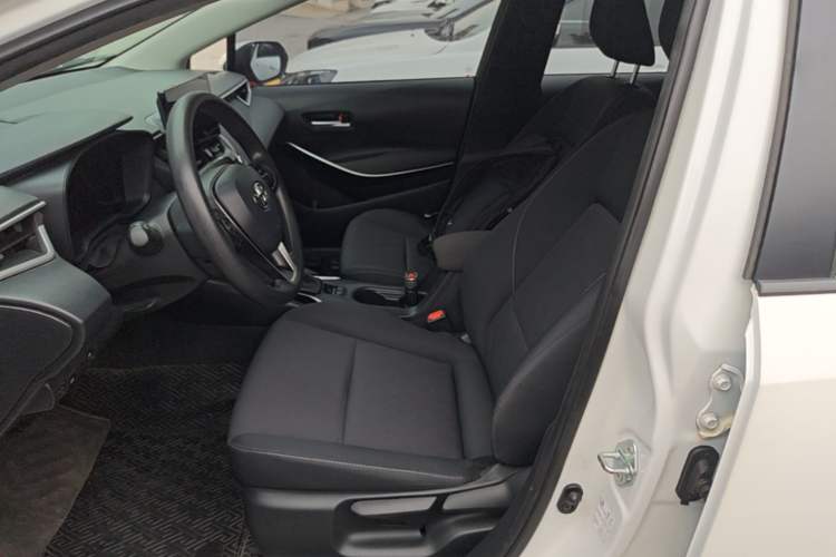 Used Toyota Corolla 2023 1.8L Smart Electric Hybrid Dual-Motor Pioneer Edition Left Front Seat