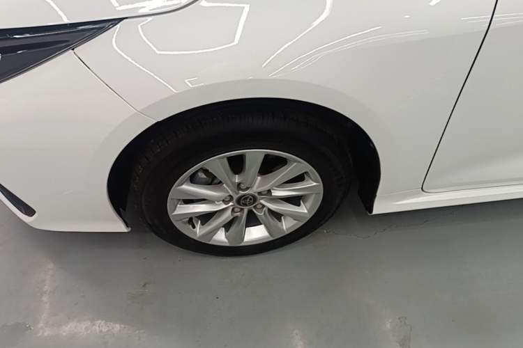 Used Toyota Corolla 2023 1.2T Elite Edition Left Front Wheel Hub
