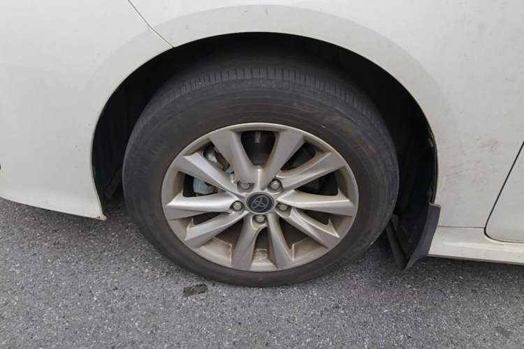 Used Toyota Corolla 2023 1.2T Elite Edition Left Front Wheel Hub