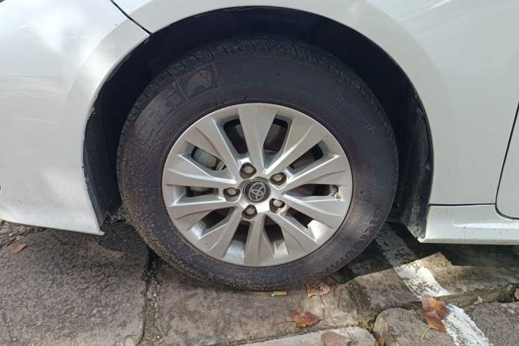 Used Toyota Corolla 2023 1.8L Smart Electric Hybrid Dual-Motor Pioneer Edition Left Front Wheel Hub