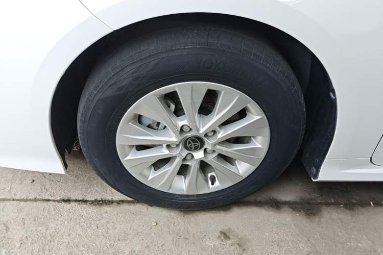 Used Toyota Corolla 2023 1.8L Smart Electric Hybrid Dual-Motor Pioneer Edition Left Front Wheel Hub