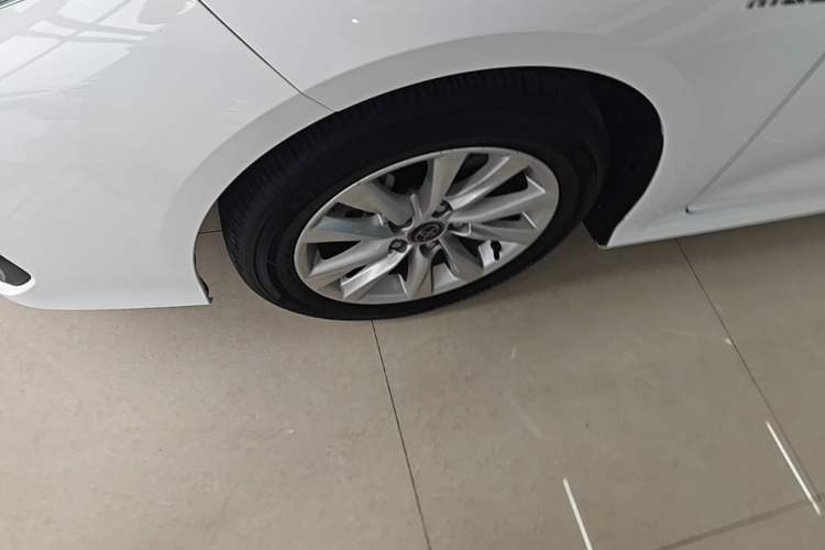 Used Toyota Corolla 2023 1.8L Smart Electric Hybrid Dual-Motor Elite Edition Left Front Wheel Hub