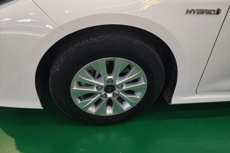 Used Toyota Corolla 2023 1.8L Smart Electric Hybrid Dual-Motor Pioneer Edition Left Front Wheel Hub