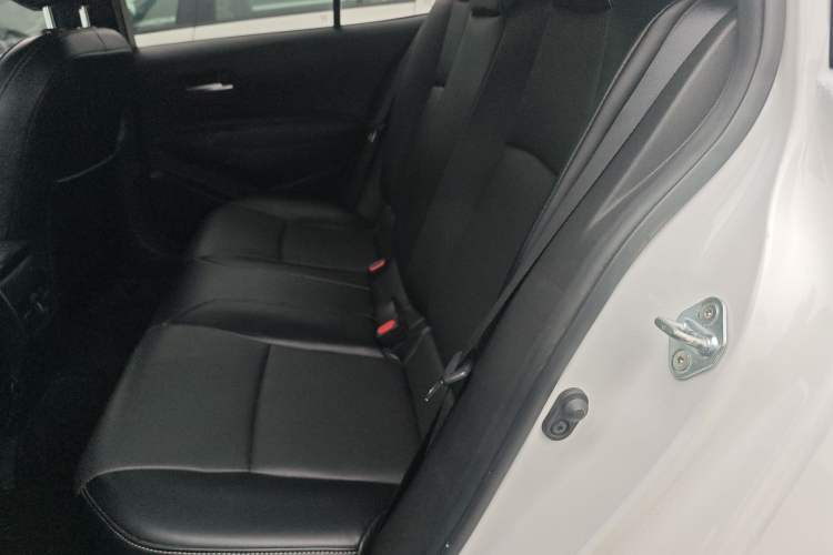 Used Toyota Corolla 2023 1.8L Smart Electric Hybrid Dual-Motor Pioneer Edition Left Rear Seat