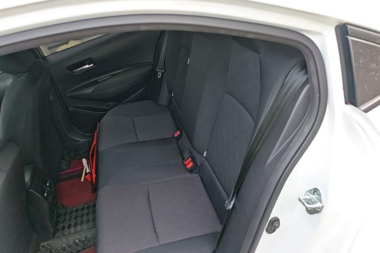 Used Toyota Corolla 2023 1.8L Smart Electric Hybrid Dual-Motor Elite Edition Left Rear Seat