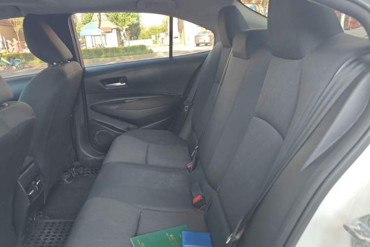 Used Toyota Corolla 2023 1.8L Smart Electric Hybrid Dual-Motor Elite Edition Left Rear Seat