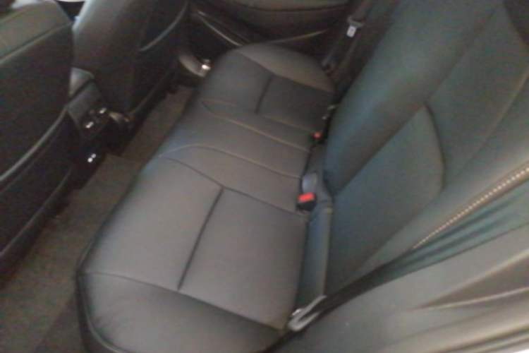 Used Toyota Corolla 2023 1.8L Smart Electric Hybrid Dual-Motor Elite Edition Left Rear Seat