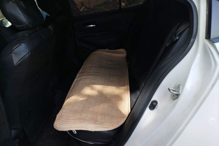 Used Toyota Corolla 2023 1.8L Smart Electric Hybrid Dual-Motor Pioneer Edition Left Rear Seat