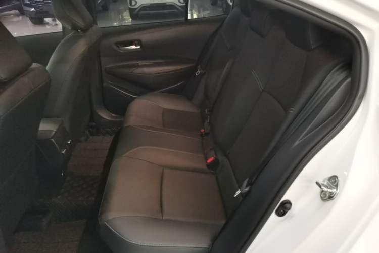 Used Toyota Corolla 2023 1.8L Smart Electric Hybrid Dual-Motor Elite Edition Left Rear Seat