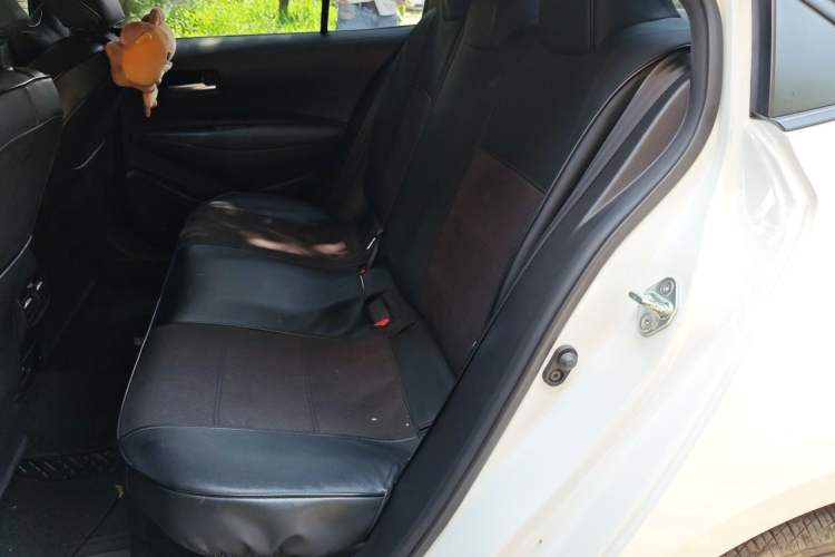 Used Toyota Corolla 2023 1.8L Smart Electric Hybrid Dual-Motor Elite Edition Left Rear Seat
