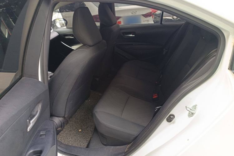 Used Toyota Corolla 2023 1.8L Smart Electric Hybrid Dual-Motor Pioneer Edition Left Rear Seat