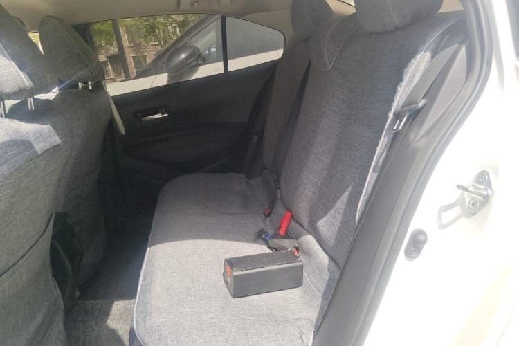 Used Toyota Corolla 2023 1.8L Smart Electric Hybrid Dual-Motor Pioneer Edition Left Rear Seat