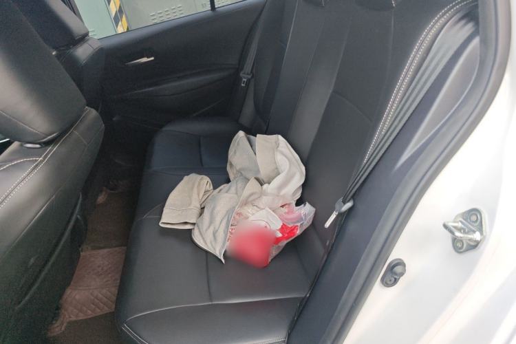 Used Toyota Corolla 2023 1.8L Smart Electric Hybrid Dual-Motor Pioneer Edition Left Rear Seat