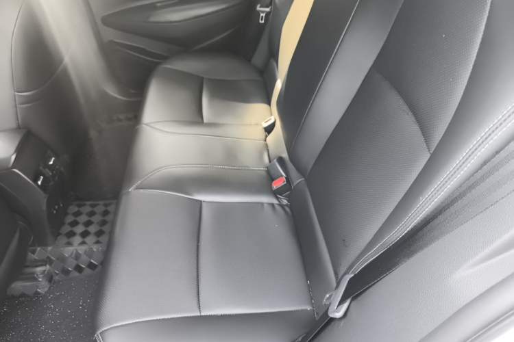Used Toyota Corolla 2023 1.8L Smart Electric Hybrid Dual-Motor Elite Edition Left Rear Seat