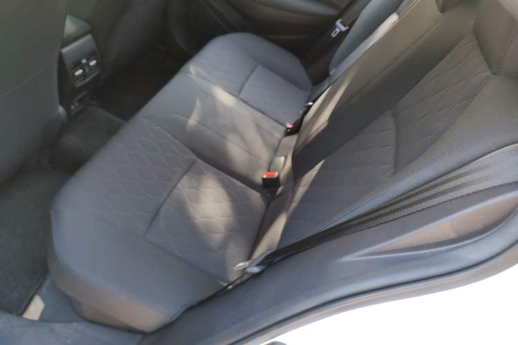 Used Toyota Corolla 2023 1.8L Smart Electric Hybrid Dual-Motor Elite Edition Left Rear Seat