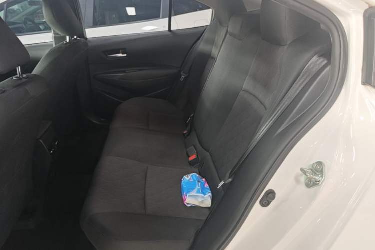 Used Toyota Corolla 2023 1.8L Smart Electric Hybrid Dual-Motor Elite Edition Left Rear Seat