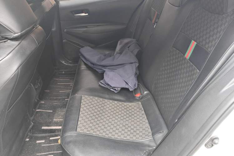 Used Toyota Corolla 2023 1.8L Smart Electric Hybrid Dual-Motor Pioneer Edition Left Rear Seat