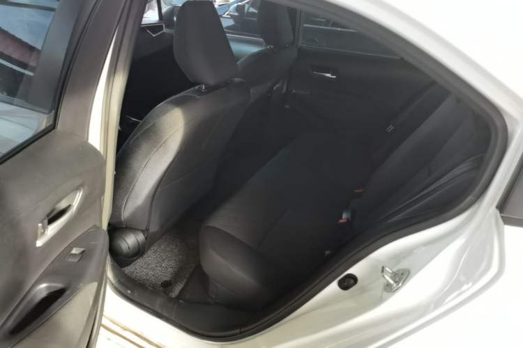 Used Toyota Corolla 2023 1.8L Smart Electric Hybrid Dual-Motor Pioneer Edition Left Rear Seat