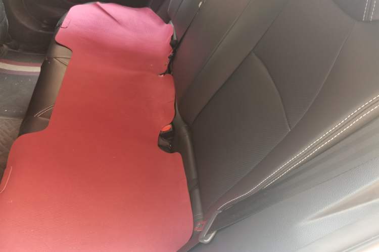 Used Toyota Corolla 2023 1.8L Smart Electric Hybrid Dual-Motor Pioneer Edition Left Rear Seat