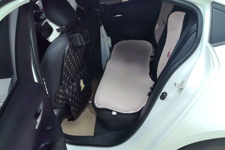 Used Toyota Corolla 2023 1.8L Smart Electric Hybrid Dual-Motor Pioneer Edition Left Rear Seat