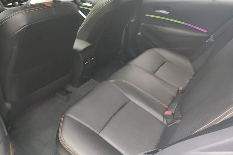 Used Toyota Corolla 2023 1.8L Smart Electric Hybrid Dual-Motor Elite Edition Left Rear Seat