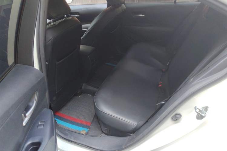 Used Toyota Corolla 2023 1.8L Smart Electric Hybrid Dual-Motor Pioneer Edition Left Rear Seat