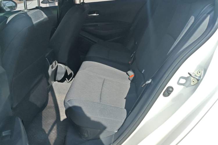 Used Toyota Corolla 2023 1.8L Smart Electric Hybrid Dual-Motor Pioneer Edition Left Rear Seat