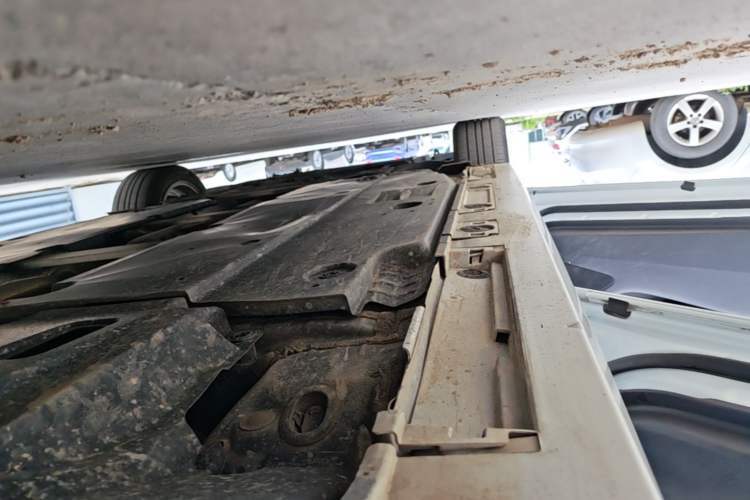 Used Toyota Corolla 2023 1.8L Smart Electric Hybrid Dual-Motor Elite Edition Left Side Sill