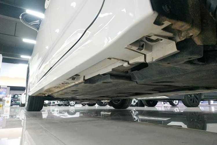 Used Toyota Corolla 2023 1.2T Pioneer Edition Left Side Sill
