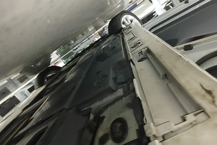 Used Toyota Corolla 2023 1.8L Smart Electric Hybrid Dual-Motor Elite Edition Left Side Sill