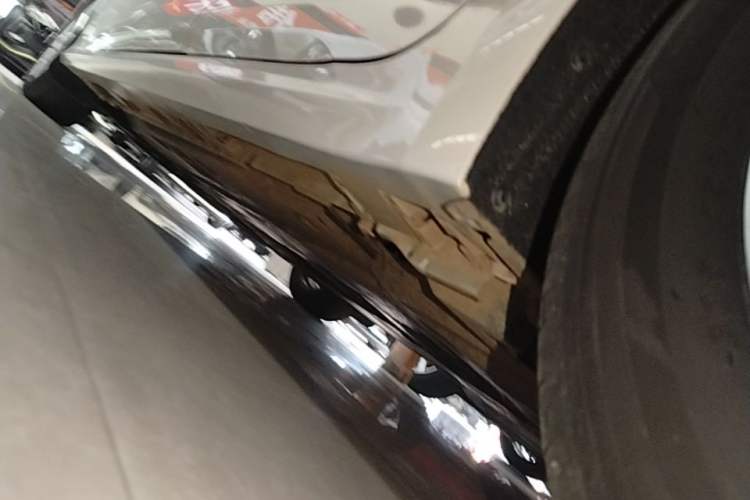Used Toyota Corolla 2023 1.8L Smart Electric Hybrid Dual-Motor Elite Edition Left Side Sill