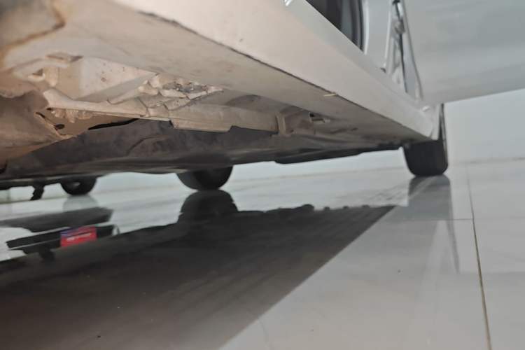 Used Toyota Corolla 2023 1.8L Smart Electric Hybrid Dual-Motor Pioneer Edition Left Side Sill