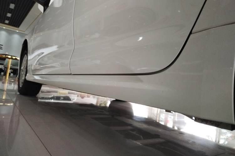 Used Toyota Corolla 2023 1.2T Pioneer Edition Left Side Sill