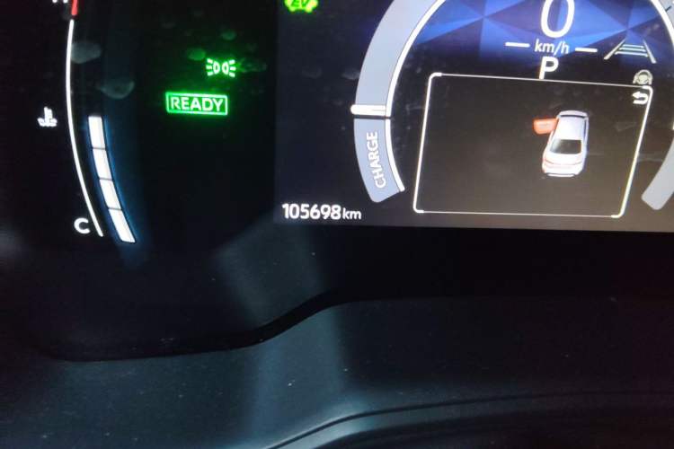 Used Toyota Corolla 2023 1.8L Smart Electric Hybrid Dual-Motor Pioneer Edition Odometer Close Up