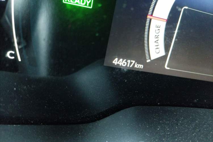 Used Toyota Corolla 2023 1.8L Smart Electric Hybrid Dual-Motor Pioneer Edition Odometer Close Up