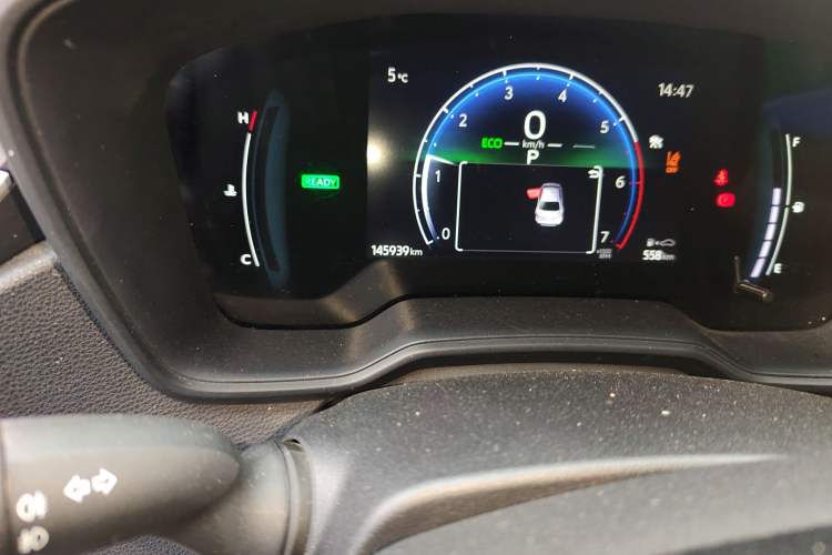Used Toyota Corolla 2023 1.8L Smart Electric Hybrid Dual-Motor Pioneer Edition Odometer Close Up