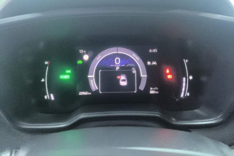 Used Toyota Corolla 2023 1.8L Smart Electric Hybrid Dual-Motor Elite Edition Odometer Close Up